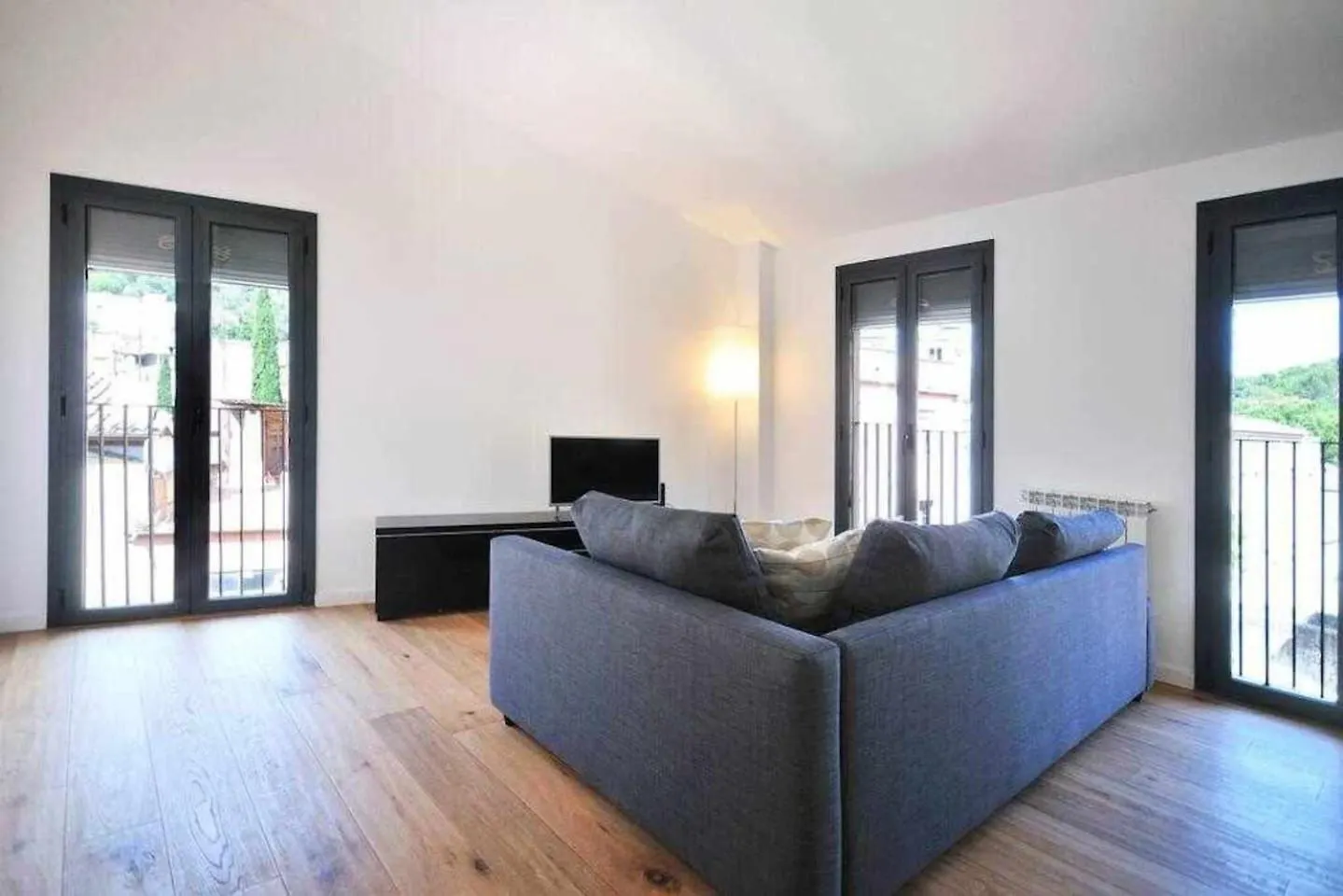 Stunning Apartment W Amazing Views In Girona